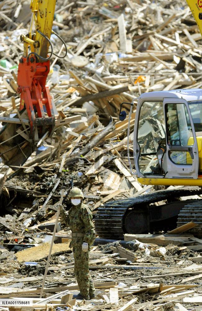 Search efforts in tsunami-hit Rikuzentakata