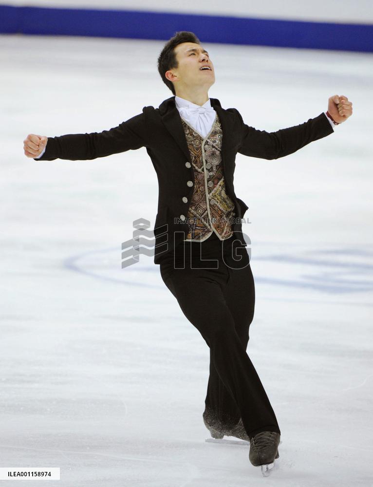 Chan strikes gold at world c'ships