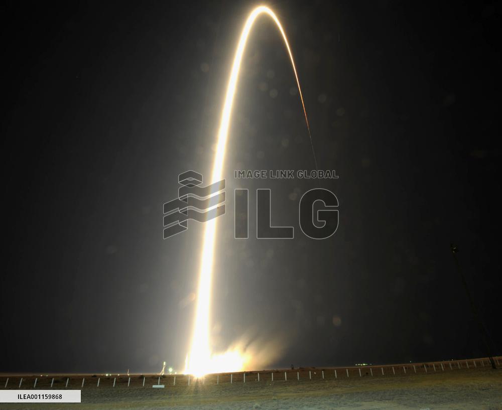 Russian Soyuz lifts off for ISS