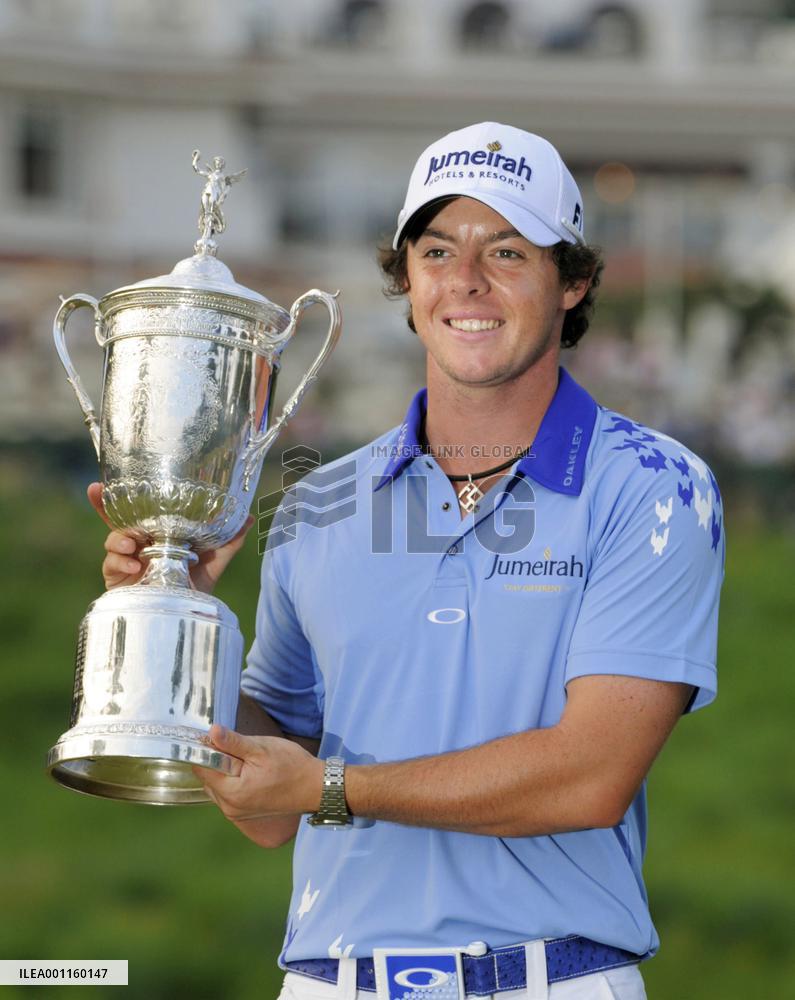 McIlroy wins U.S. Open with new record