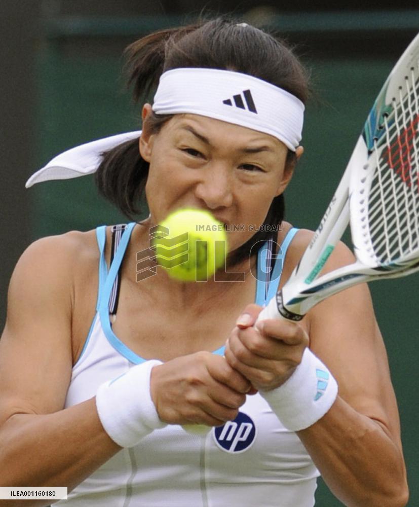 Date Krumm at Wimbledon