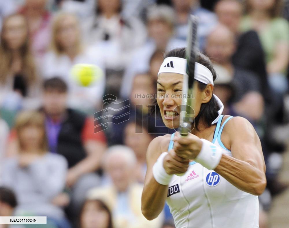 Date Krumm at Wimbledon