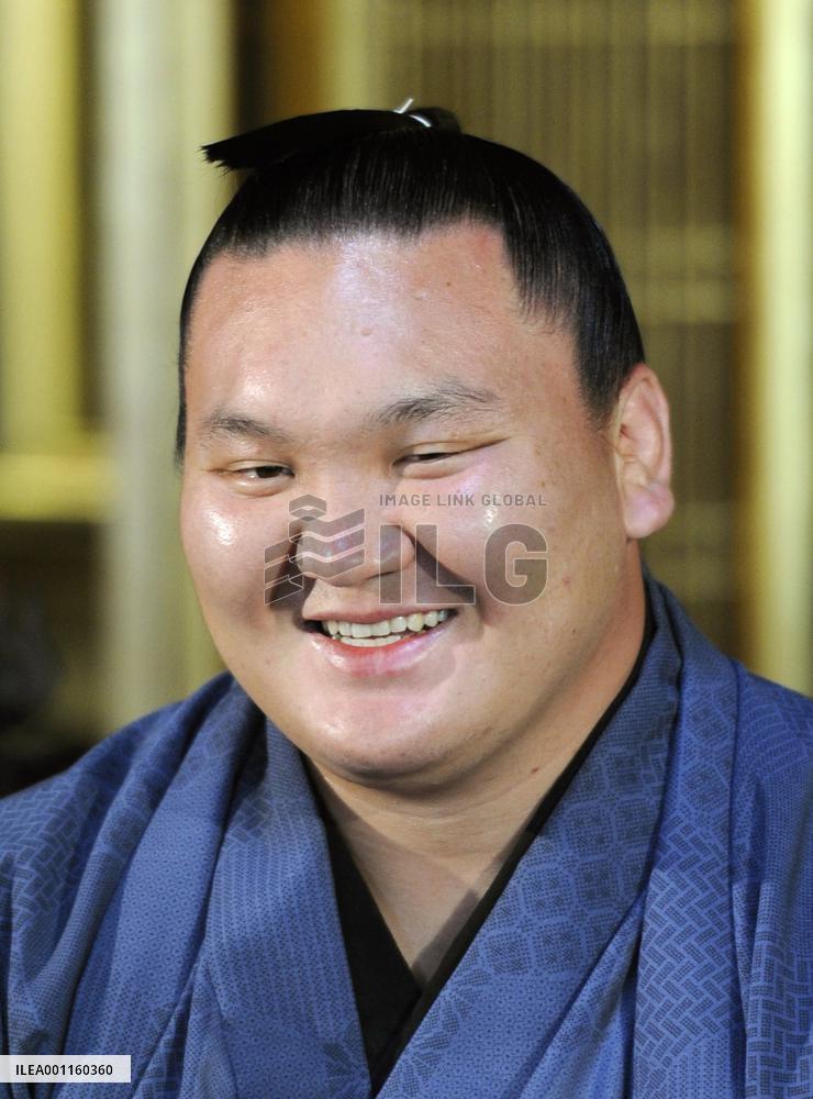 Yokozuna Hakuho at press conference