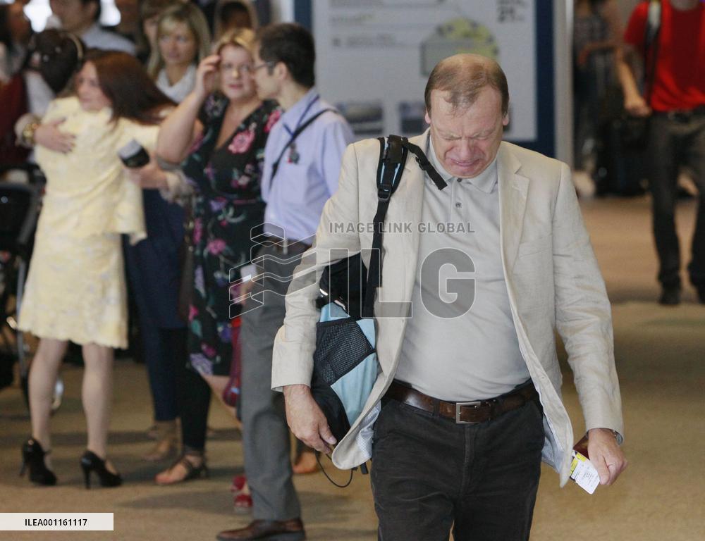 Lindsay Hawker's family leaves Japan