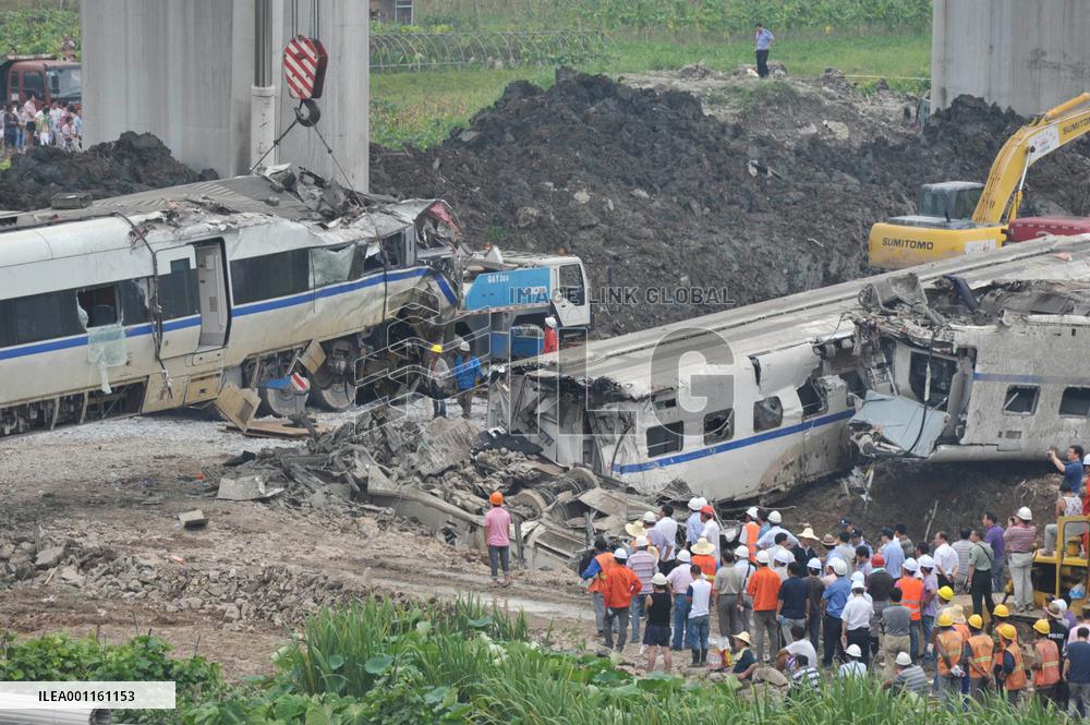 Train collision in China