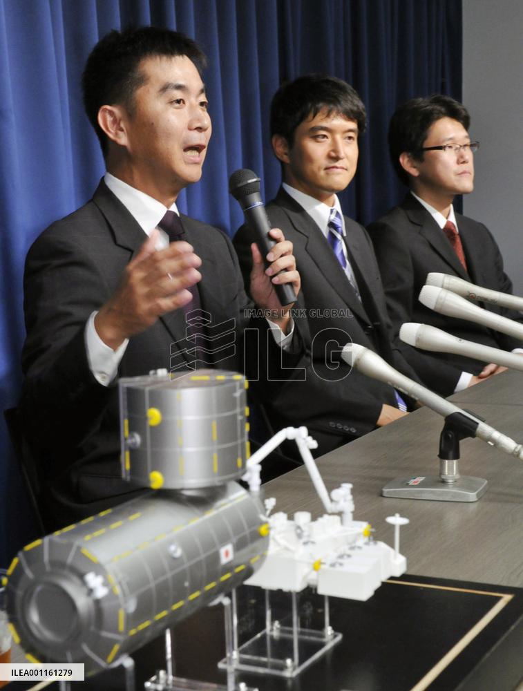 Japan taps 3 new astronauts
