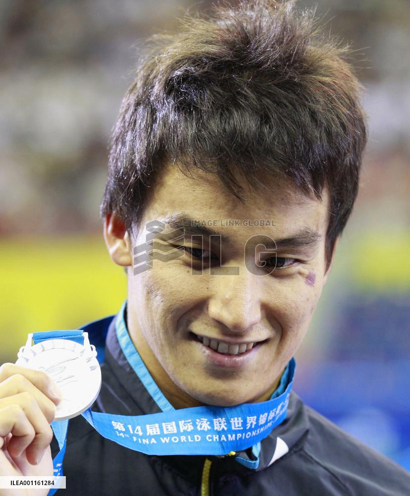 Matsuda wins silver in 200 butterfly at world c'ships