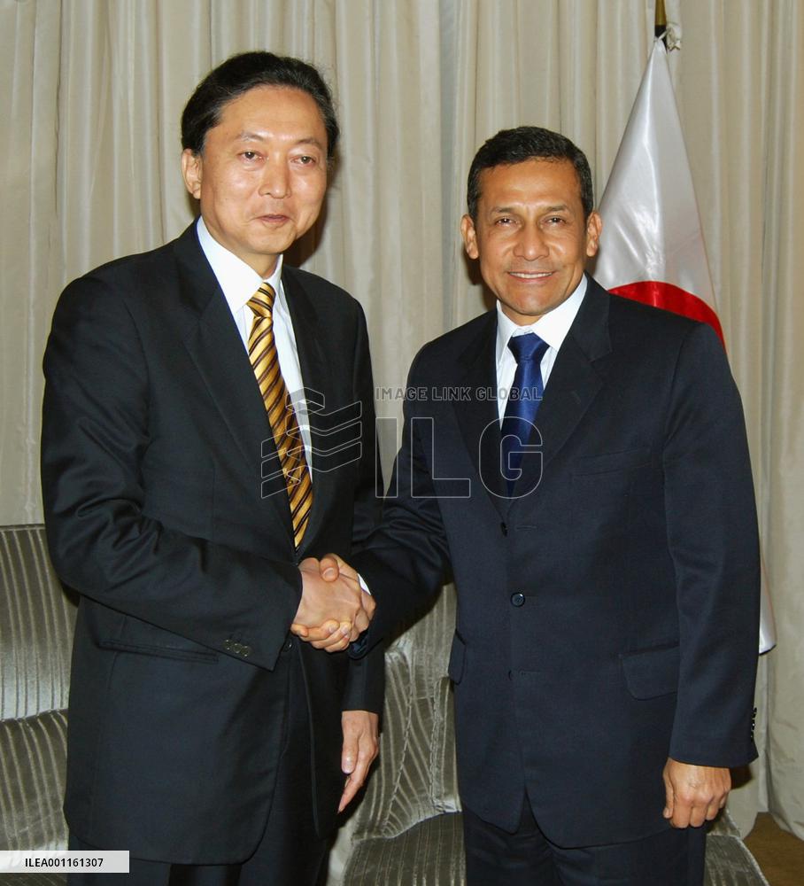 Hatoyama meets next Peru president