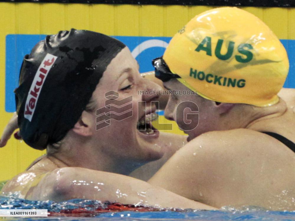 Franklin wins women's 200 backstroke