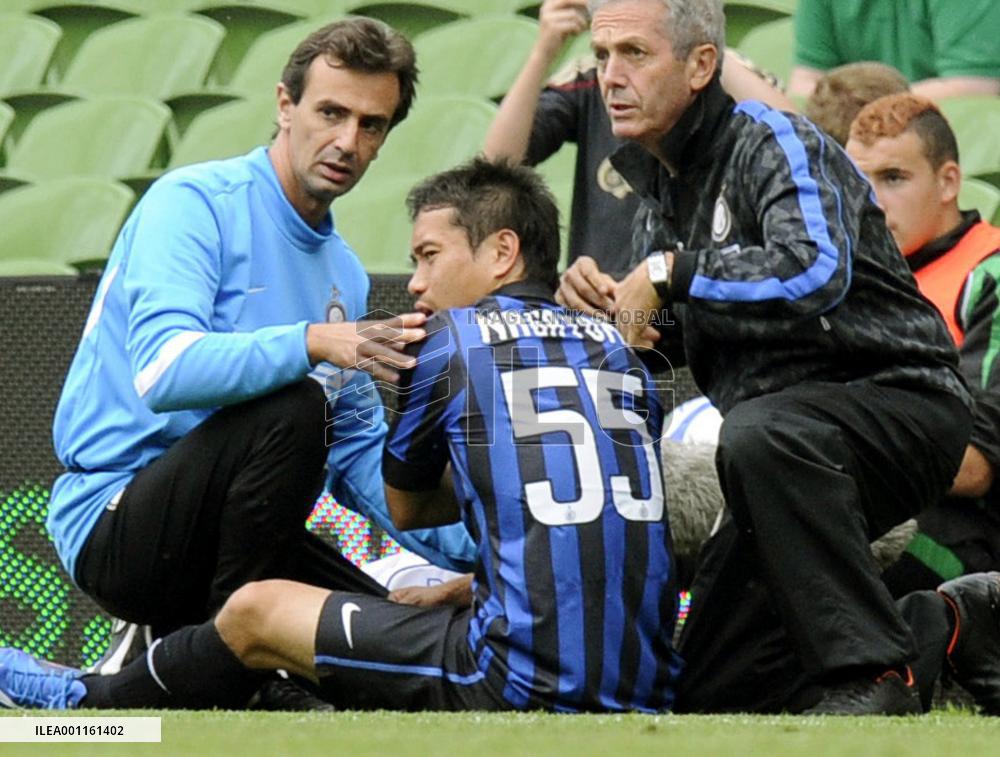 Nagatomo suffers dislocated shoulder