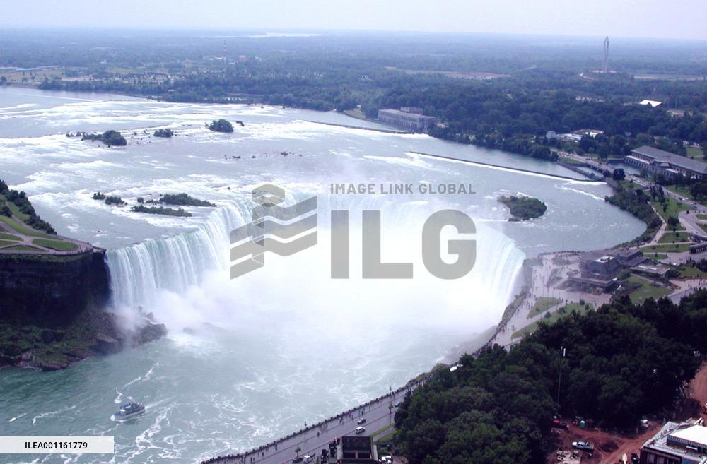 Japanese student missing in Niagara Falls
