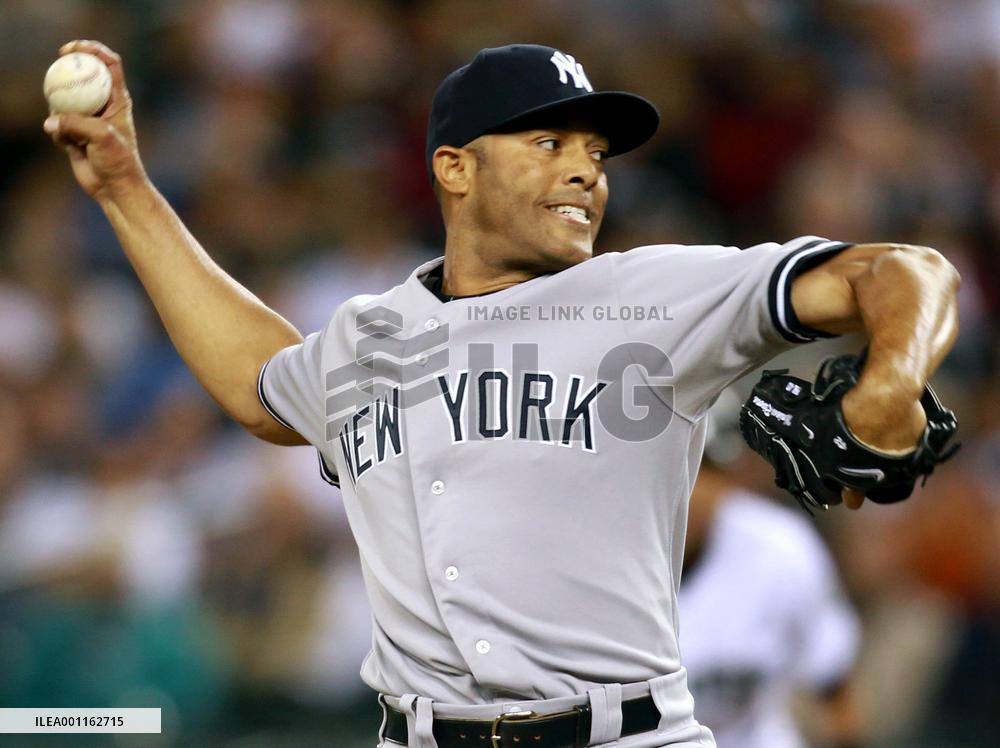 Yankees closer Rivera reaches 600th save