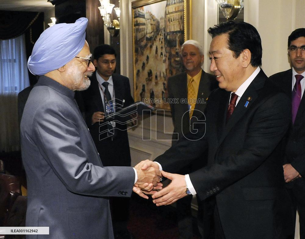 Japanese PM Noda meets Indian PM Singh