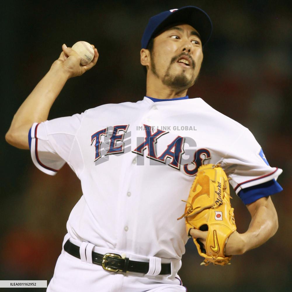 Rangers' Uehara vs. Mariners