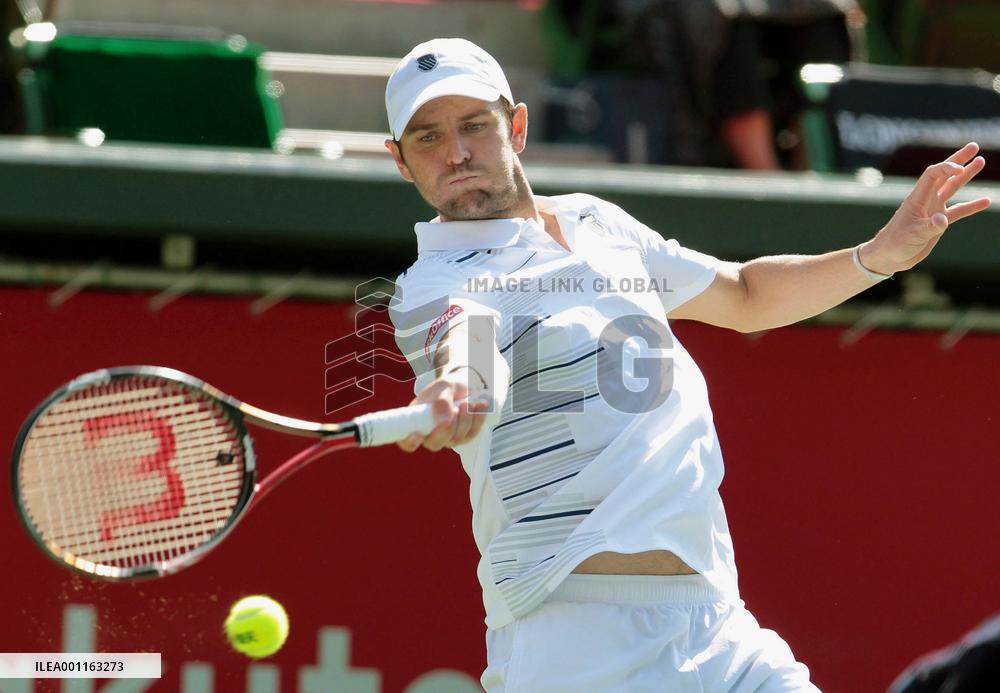 Fish advances to semifinals at Japan Open