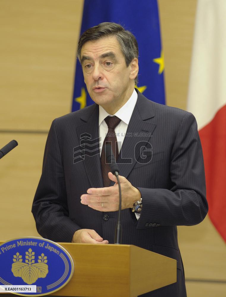 Japanese, French prime ministers meet in Tokyo