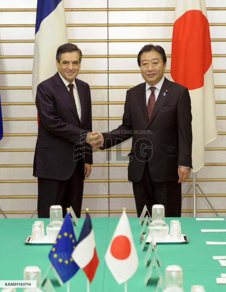 Japanese, French prime ministers meet in Tokyo