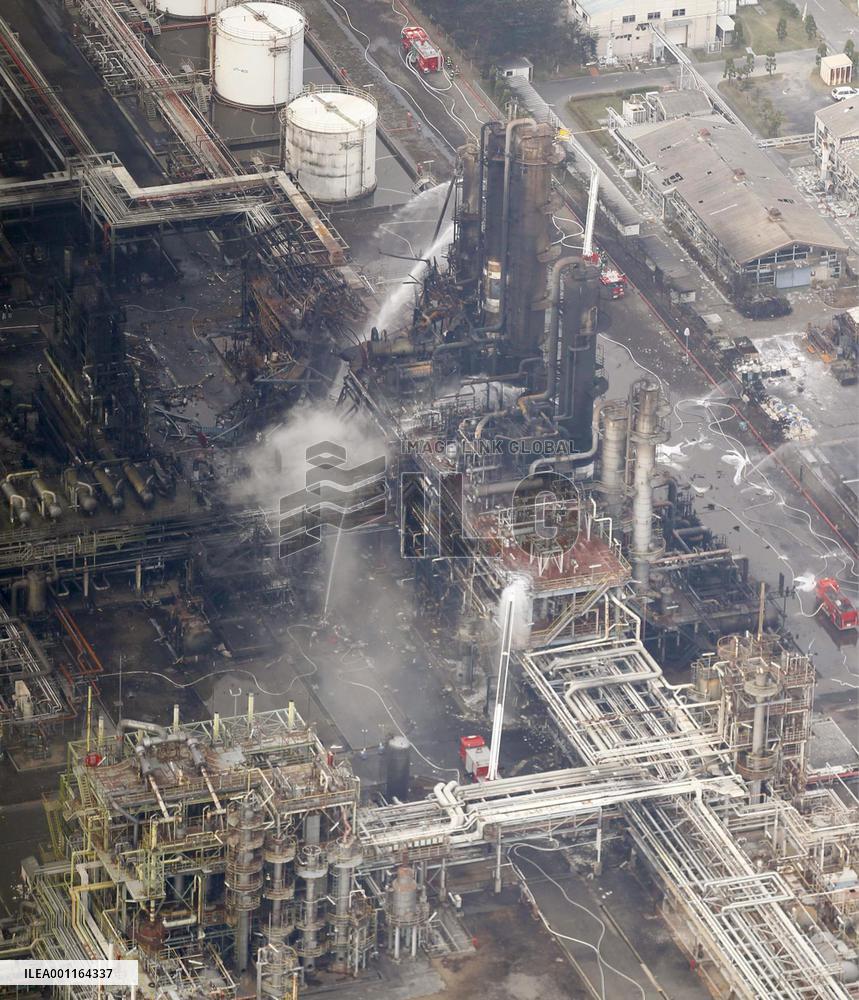 Chemical plant explosions in Yamaguchi Pref.