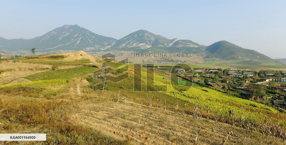 Okto-ri tomb in Nampho, N. Korea