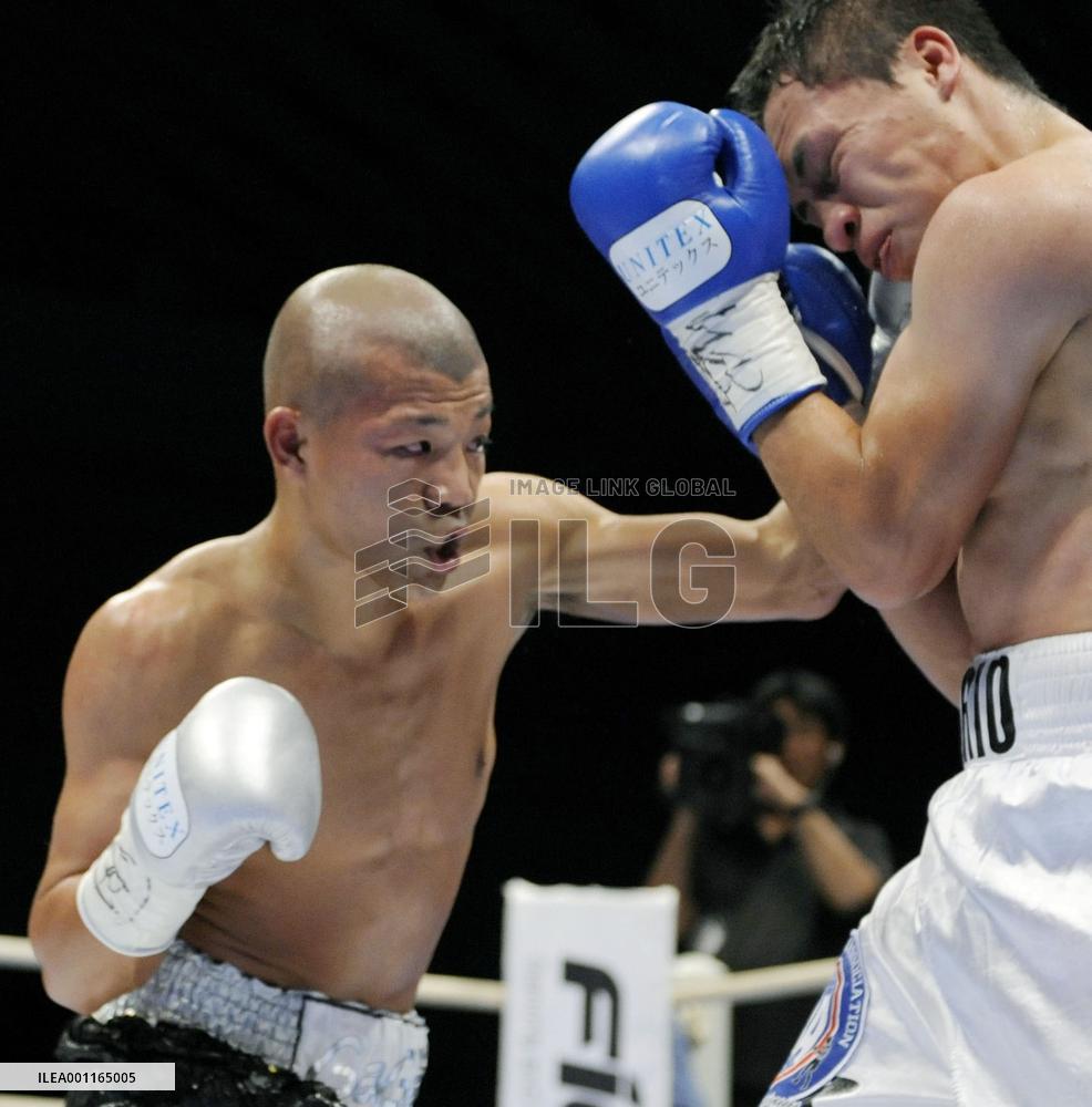 K. Kameda defends WBA title