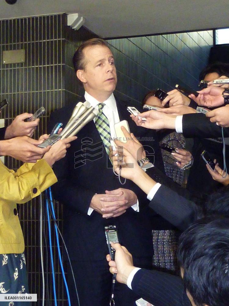 Davies in Tokyo