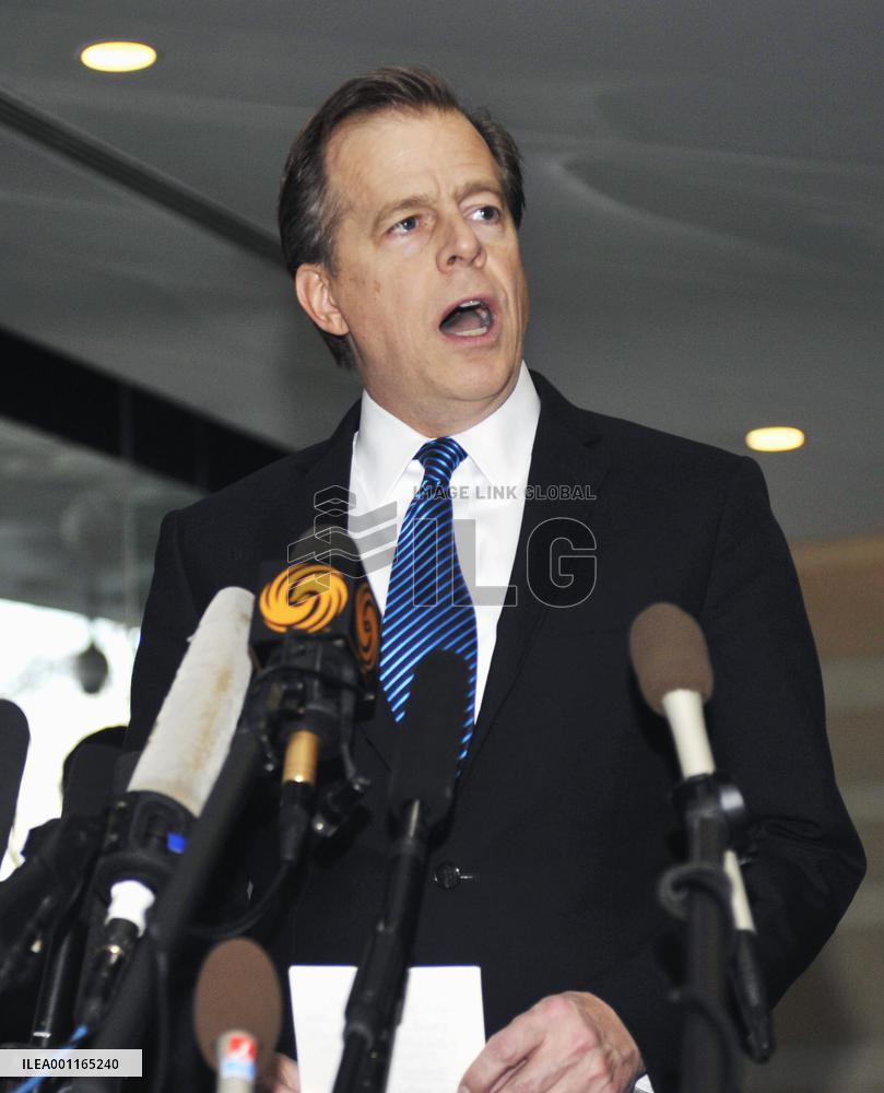 Davies in Beijing