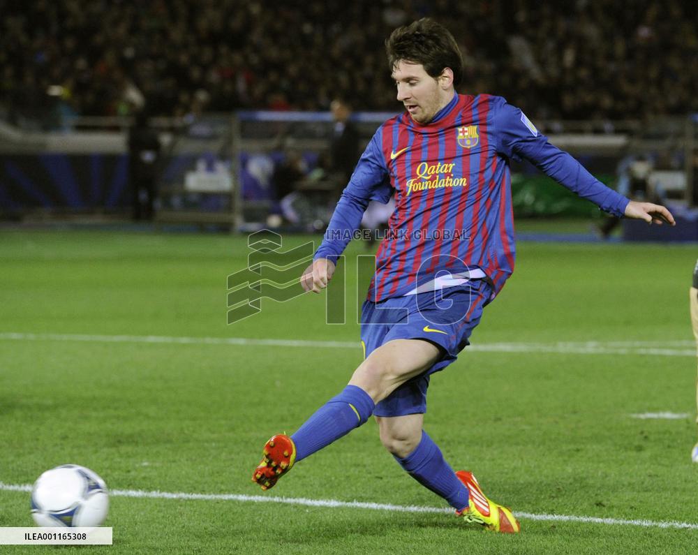 Barcelona lift Club World Cup