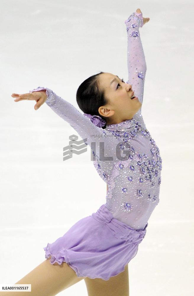 Asada wins national c'ships