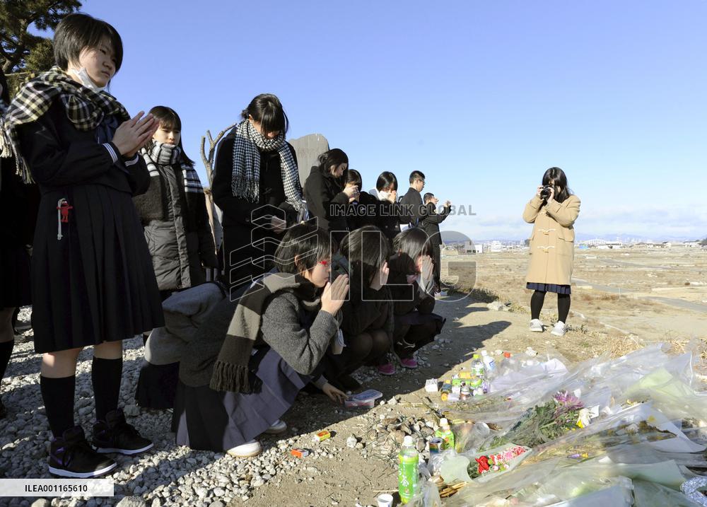 School trip to tsunami-hit Natori, Miyagi Pref.
