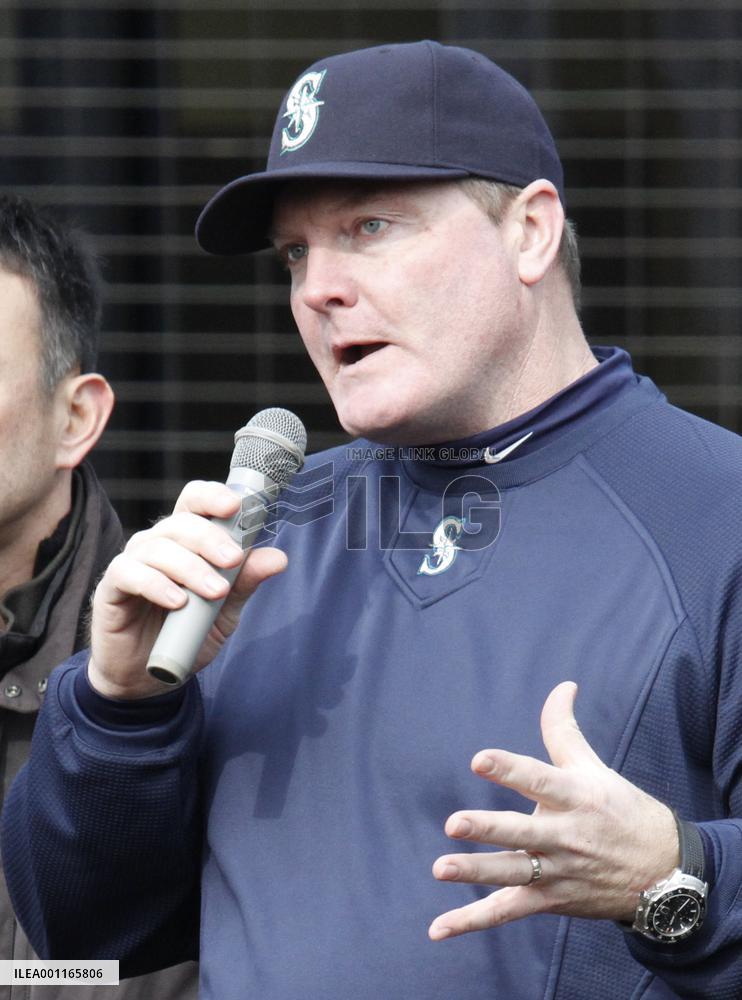 Mariners manager in Japan