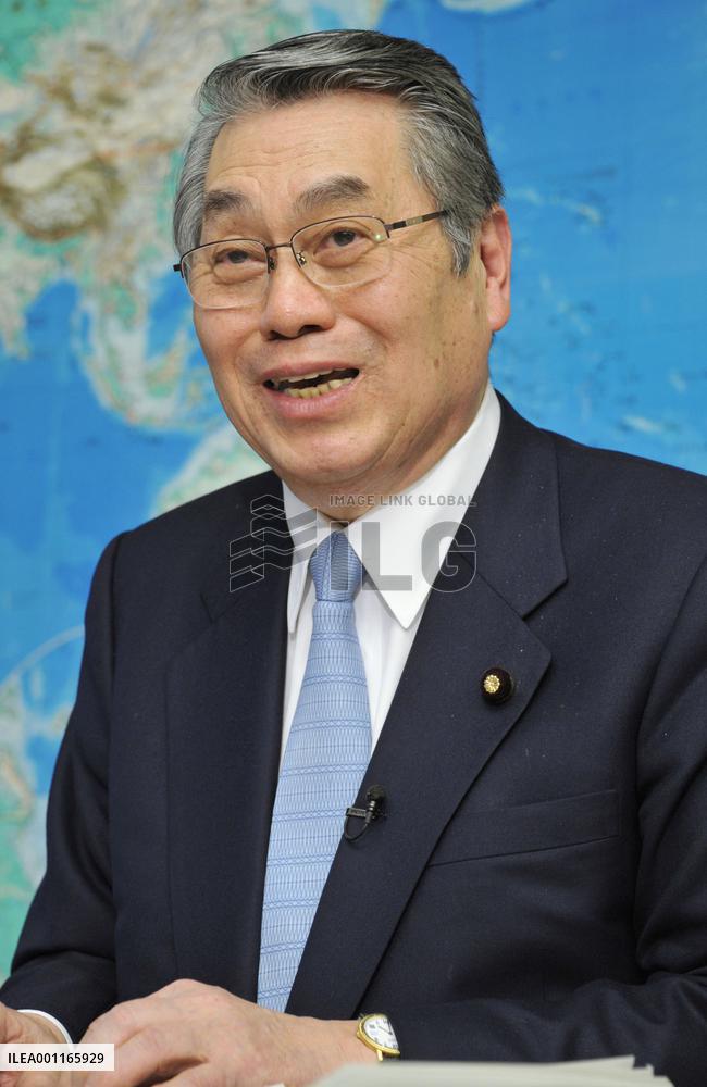 Tanaka wants to create Japan-China liaison