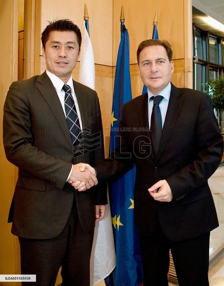 Japan nuclear disaster minister in France