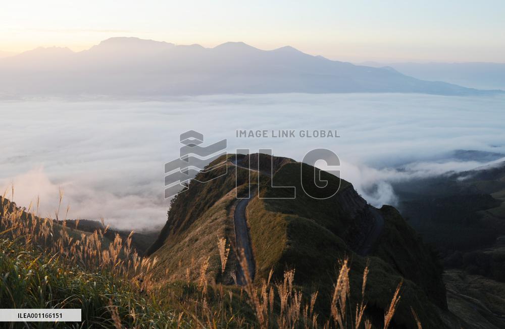 'Road of Laputa' in Kumamoto Pref.