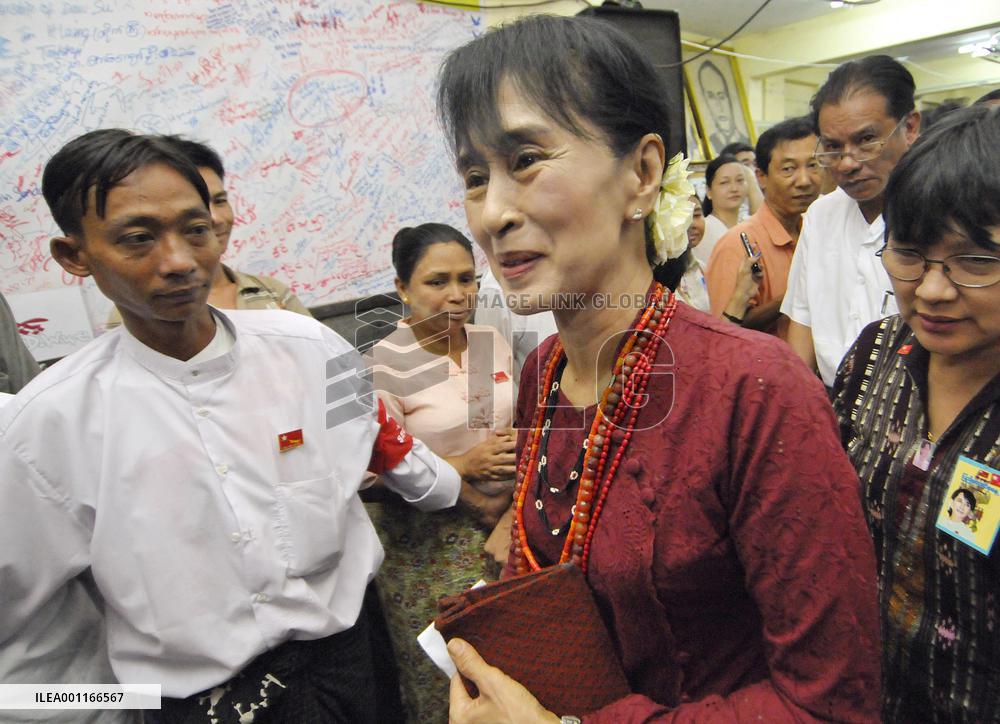 Myanmar opposition leader Suu Kyi on Union Day