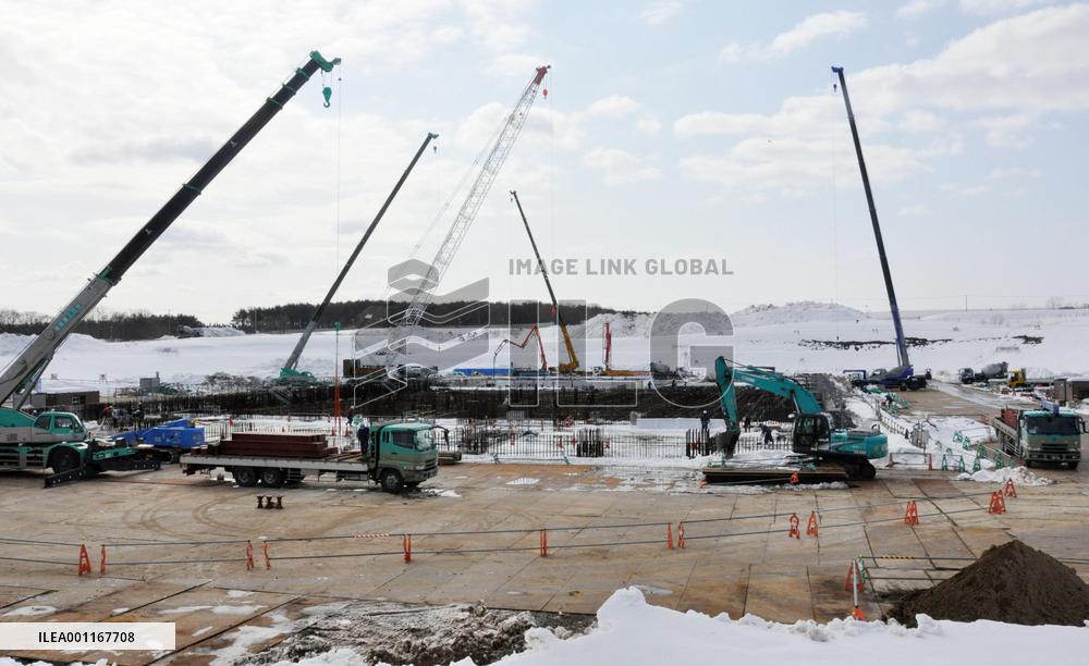 Construction resumes on nuclear fuel storage facility