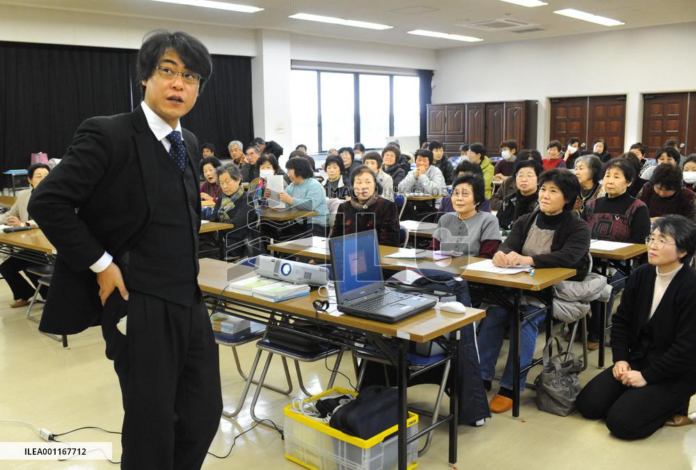 Radiation expert fighting Fukushima contamination