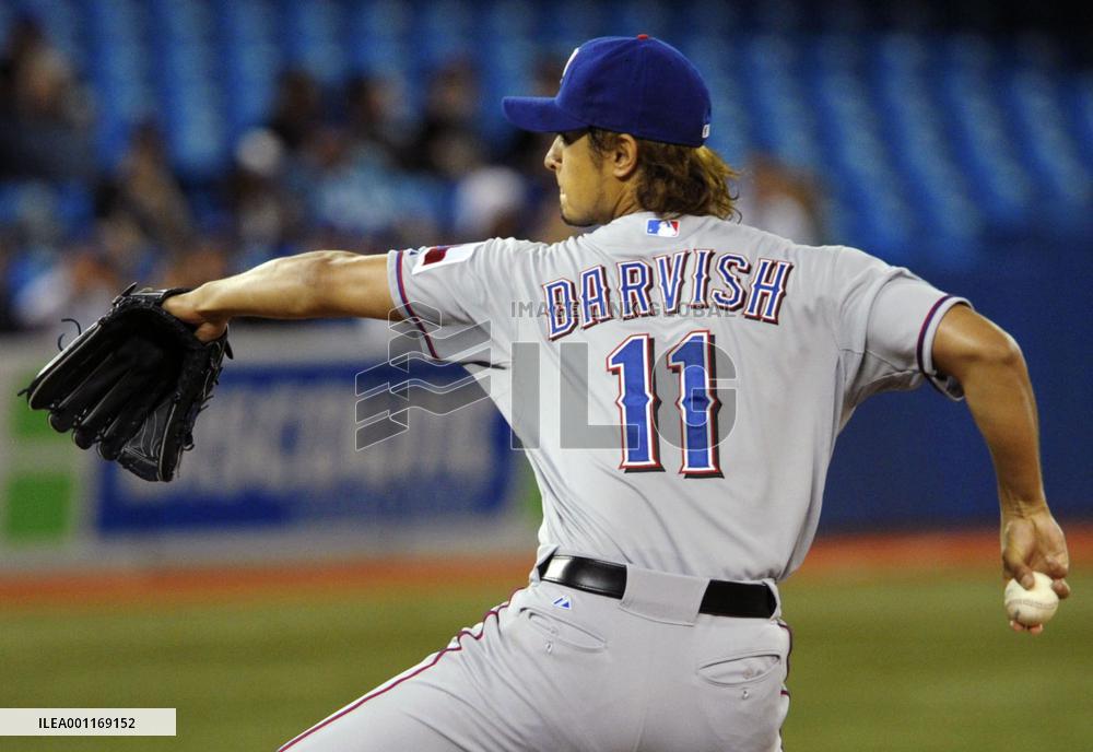 Darvish gets 4th win
