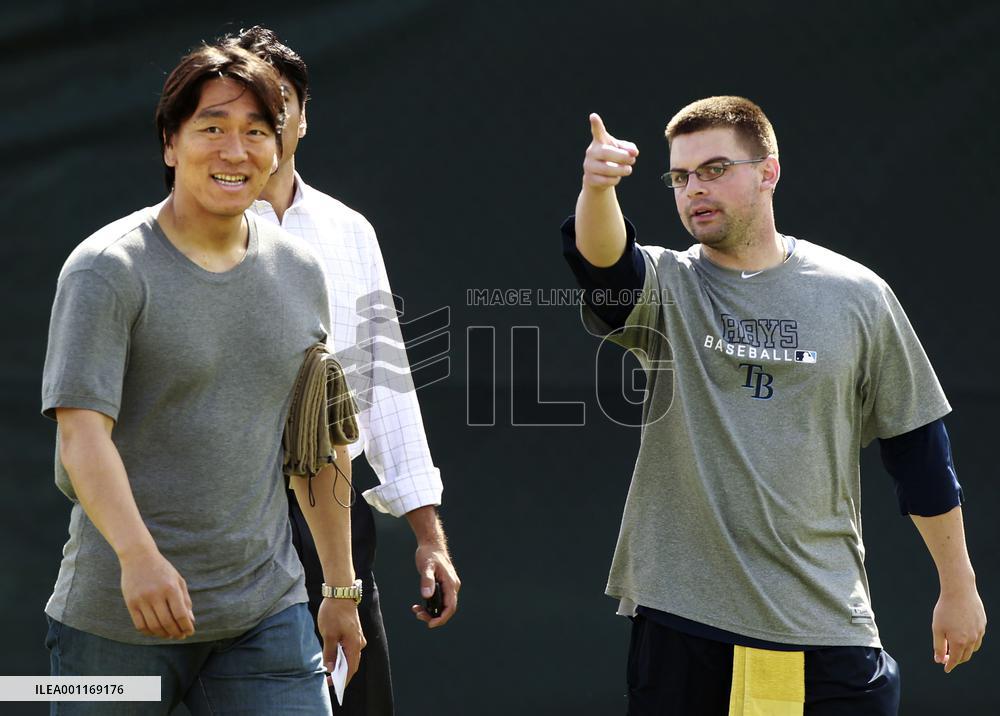 Matsui signs minor league contract with Rays