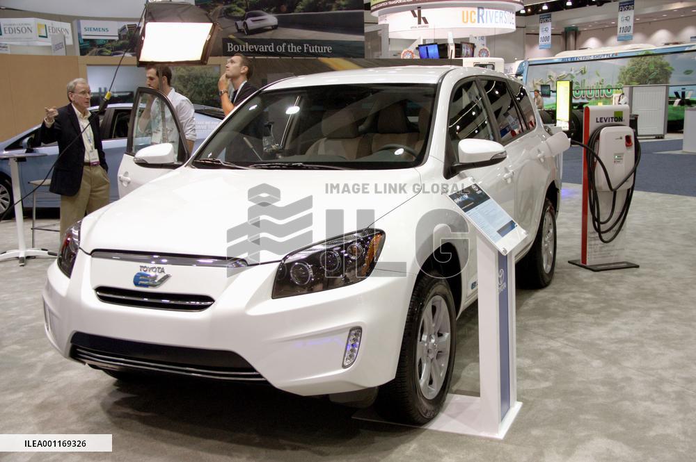 Toyota's RAV4 EV