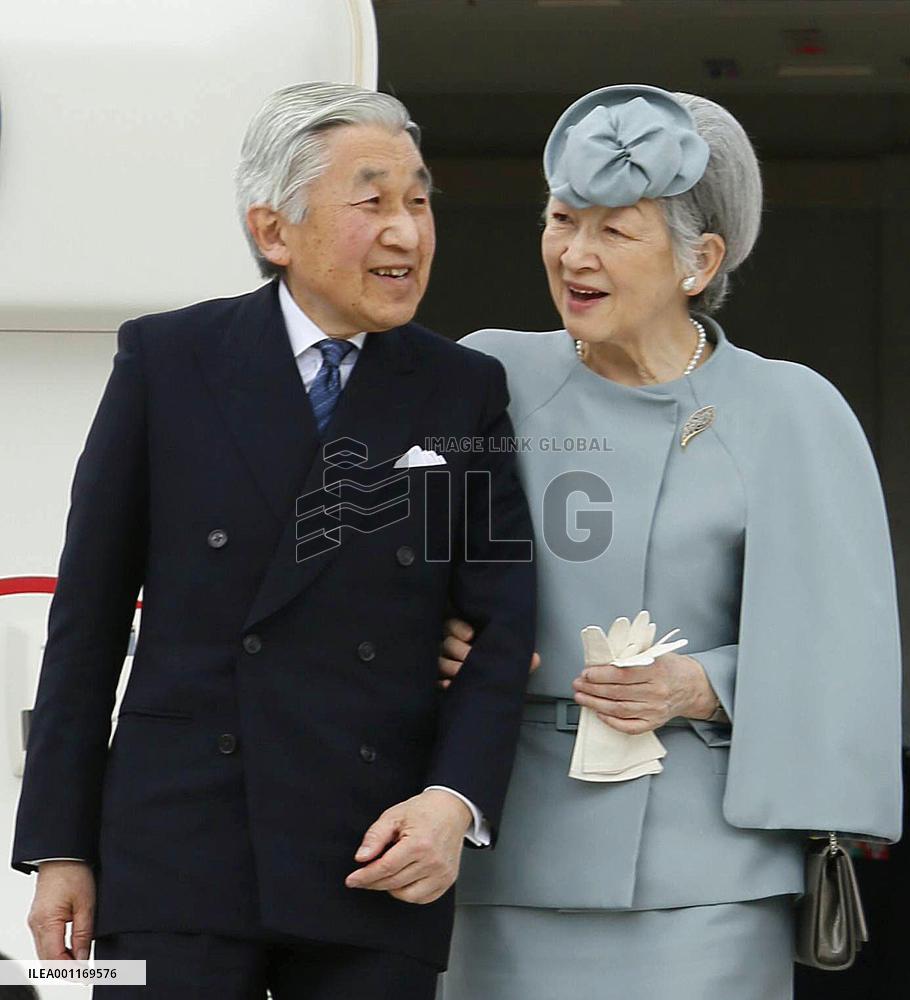 Emperor, empress arrive in Britain