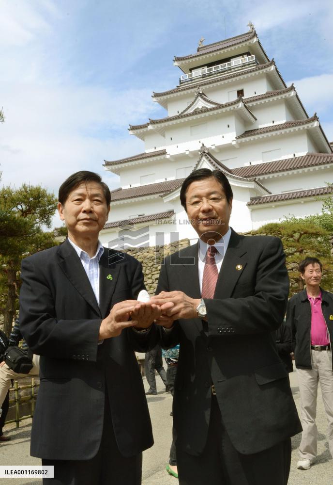 Chinese tourists affirm safety of Fukushima