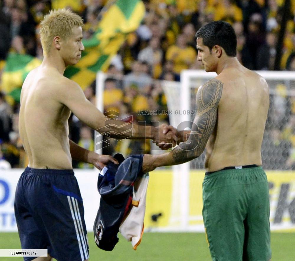 Japan, Australia draw in World Cup qualifier