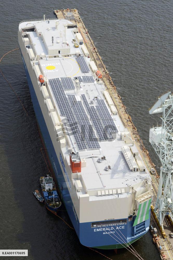 Ship generating solar power