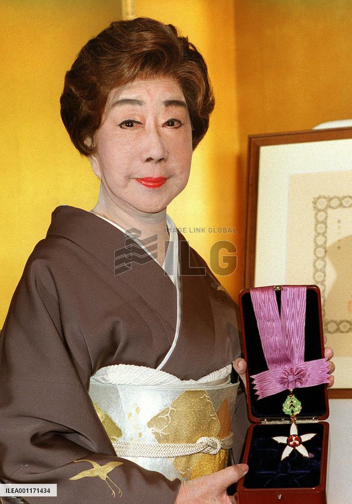 Actress Isuzu Yamada dies at 95