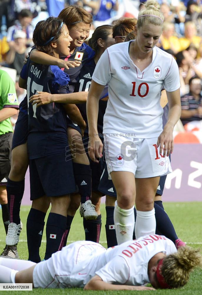 Japan beat Canada in Olympic women's soccer opener