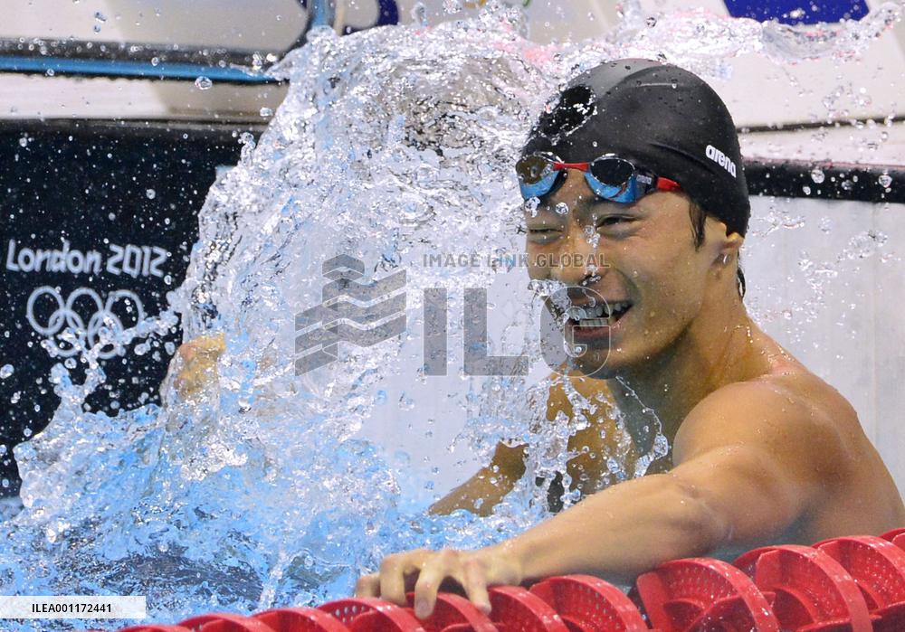 Irie wins bronze in Olympic men's 100m backstroke
