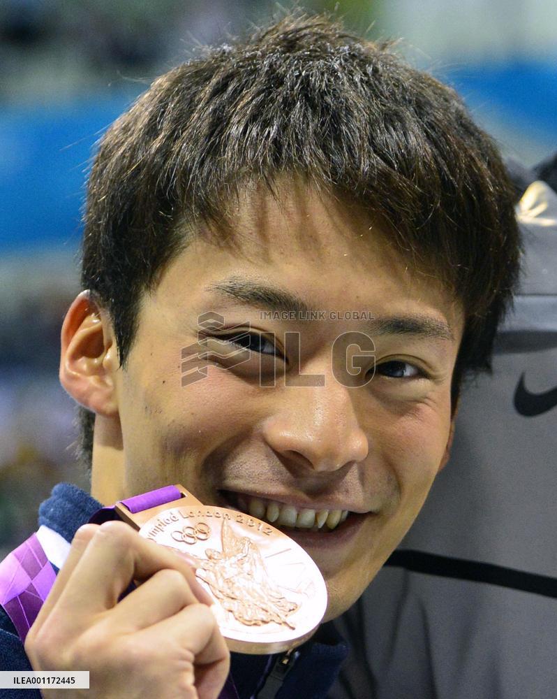 Irie wins bronze in Olympic men's 100m backstroke