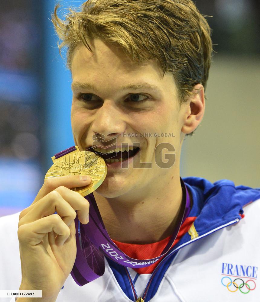 France's Agnel wins Olympic men's 200-meter freestyle