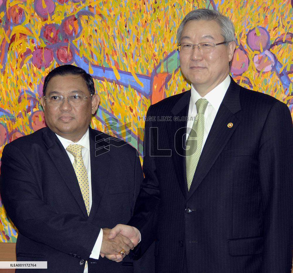 S. Korea, Myanmar foreign ministers