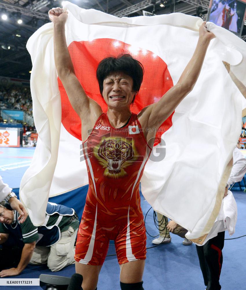 Obara wins gold in women's 48-kg wrestling